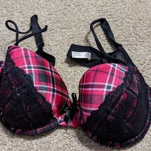 Lane Bryant 40D bra